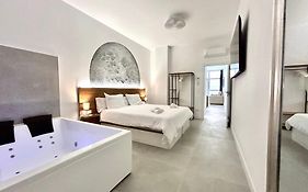 Valencia Getaway - Jacuzzi, Space&Comfort